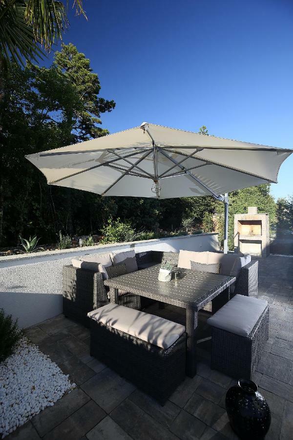 The View Luxury Apartment Dramalj Esterno foto