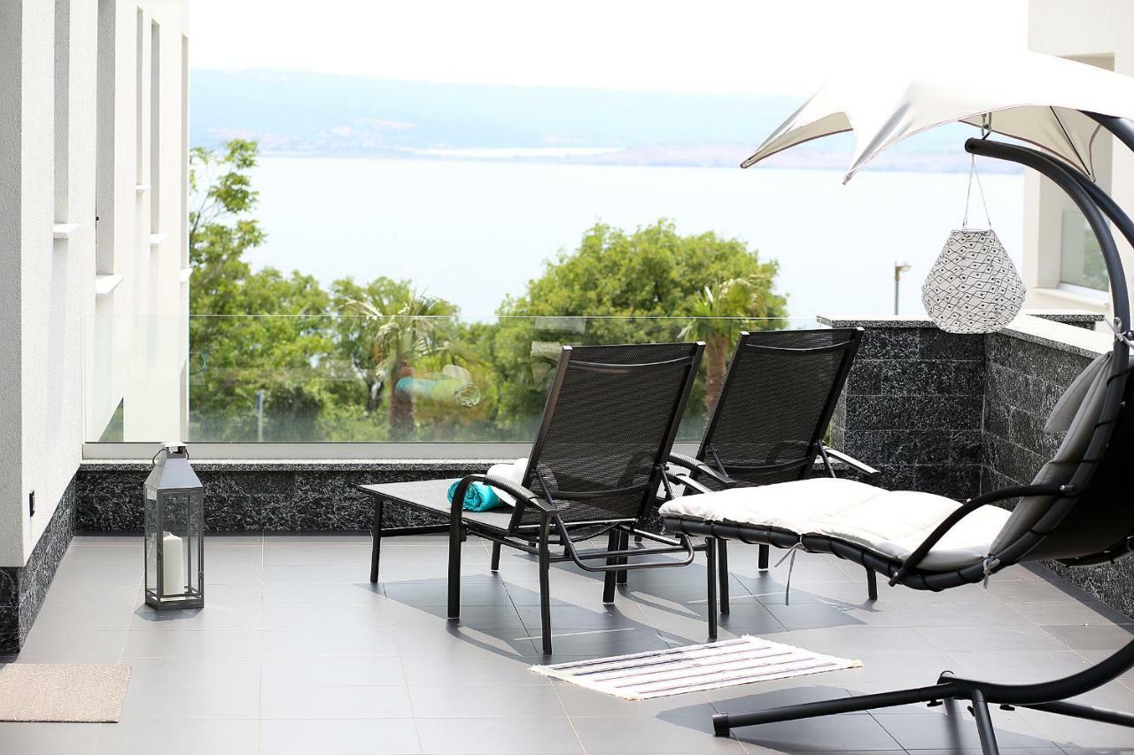 The View Luxury Apartment Dramalj Esterno foto