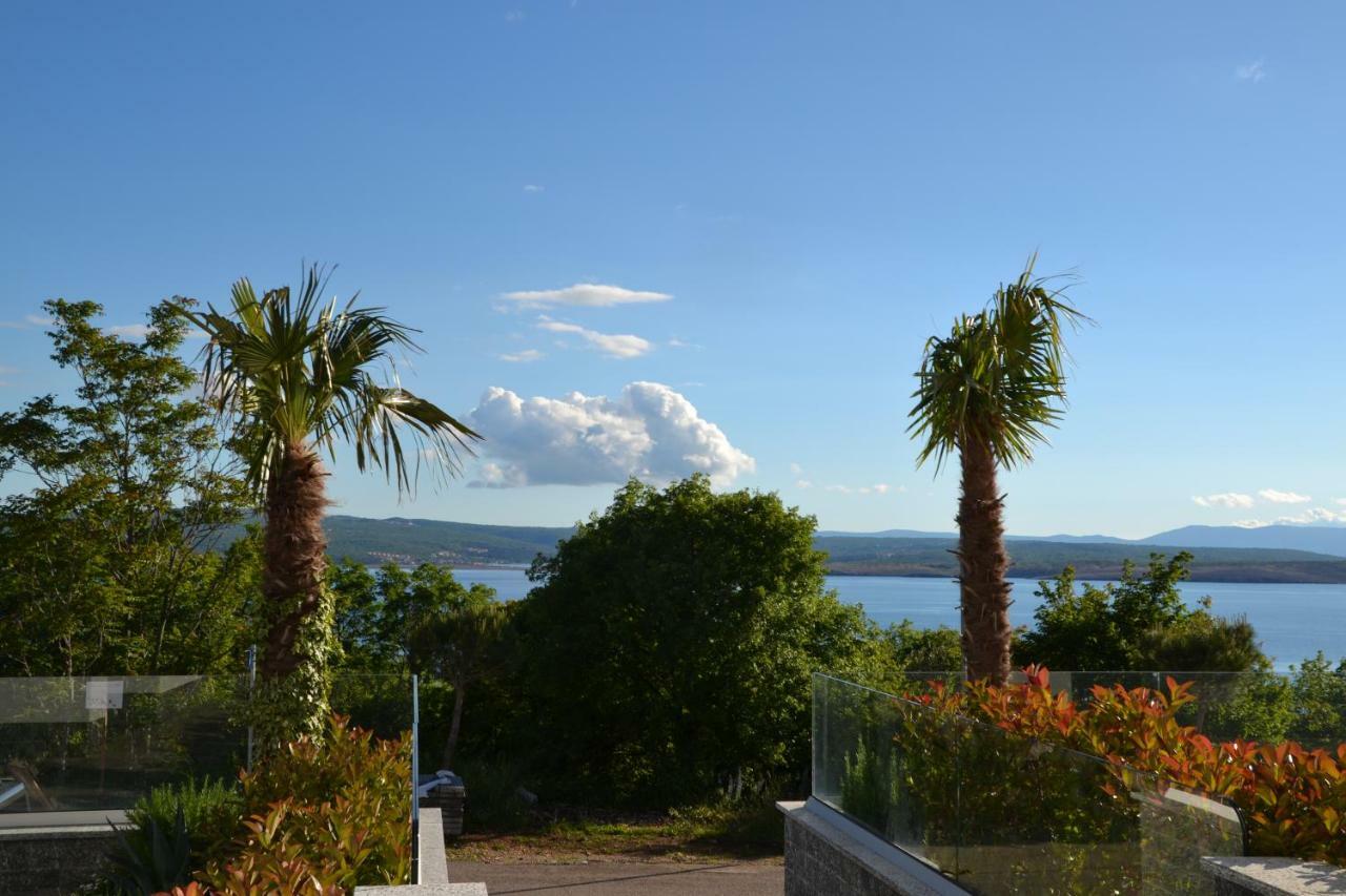 The View Luxury Apartment Dramalj Esterno foto