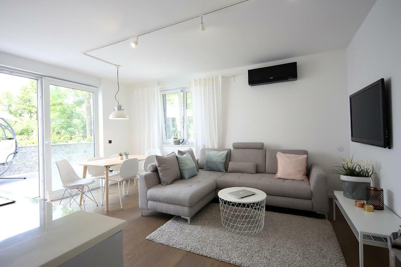 The View Luxury Apartment Dramalj Esterno foto